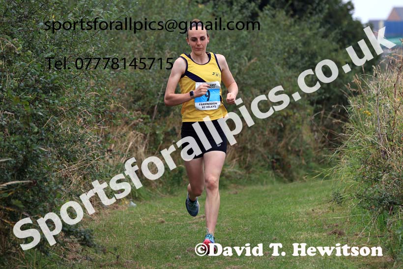 Senior Women and Veterans Relay, 2024 Sunderland XC Relays.  Photo: David T. Hewitson/Sports for All Pics